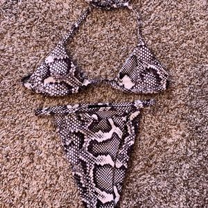 Pretty little thing snakeskin bikini